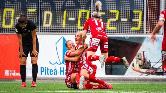 Fotboll, Damallsvenskan, PiteŒ - Kopparbergs/Gšteborg