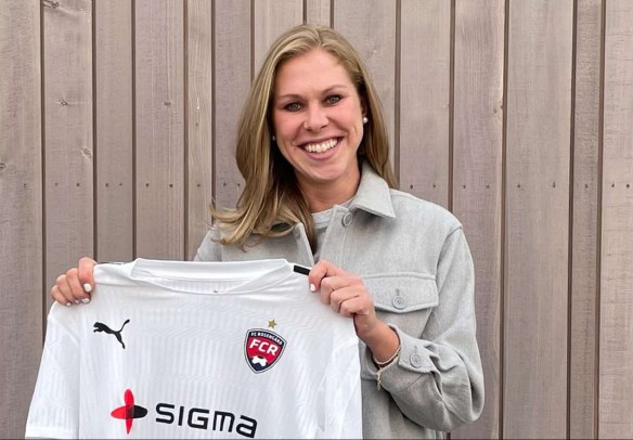 Rebecca-Knaak-hemsida